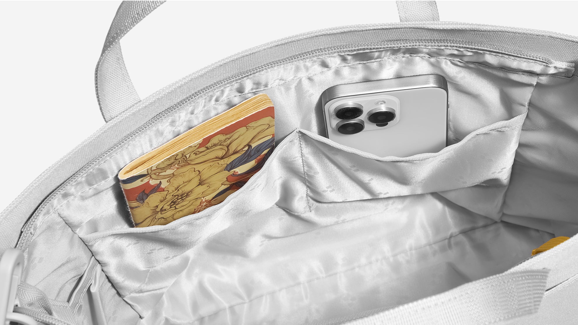Canvas Crossbody Tote Bag | MaH – MaH Japan